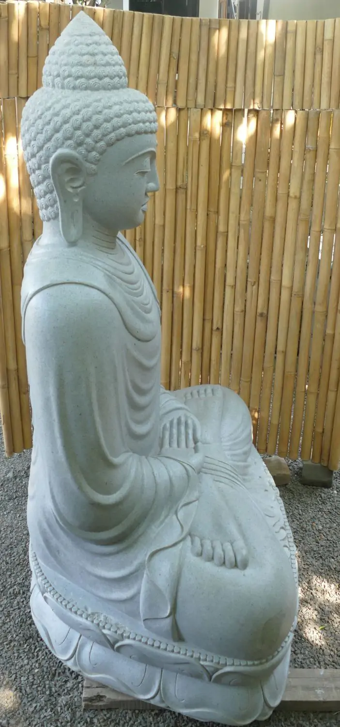  Product image 3 of the product “Seated Buddha made of Riverstone, position Dhyana , H. 220cm. ”